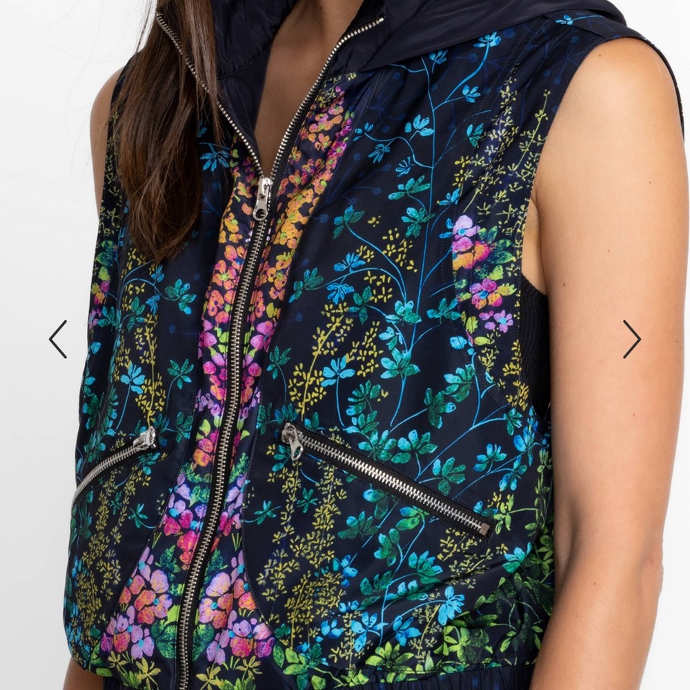 Johnny Was Black Vest with Vibrant Floral Design - Picture 4 of 16